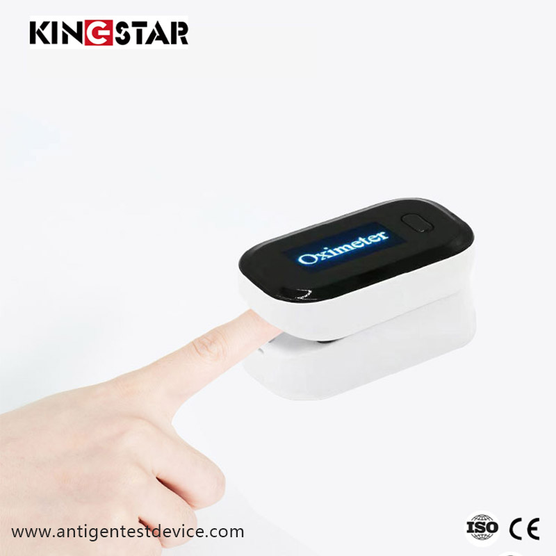 Tragbarer Pulsoximeter von Fingerspitzen wird in Zukunft eine wichtige Rolle spielen